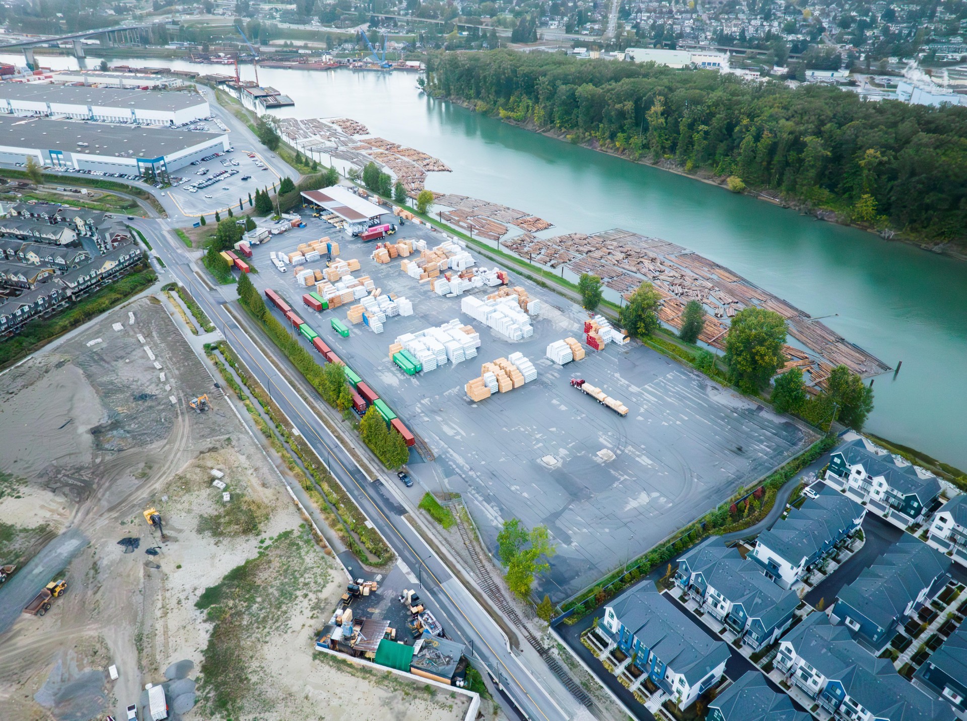 New Westminster, BC - Real Estate - BNSF, CN, CPKC, SRY - second view